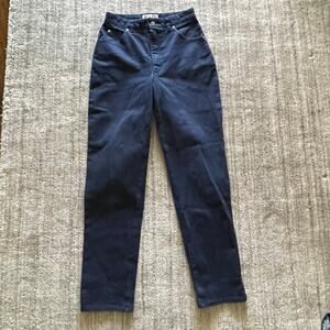 St. John Signature Vintage 90s High Rise Blue Mom Jean Size 6